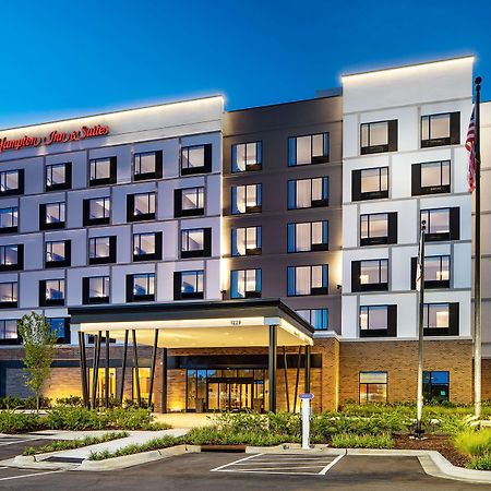 Hampton Inn & Suites Raleigh Midtown, Nc Buitenkant foto