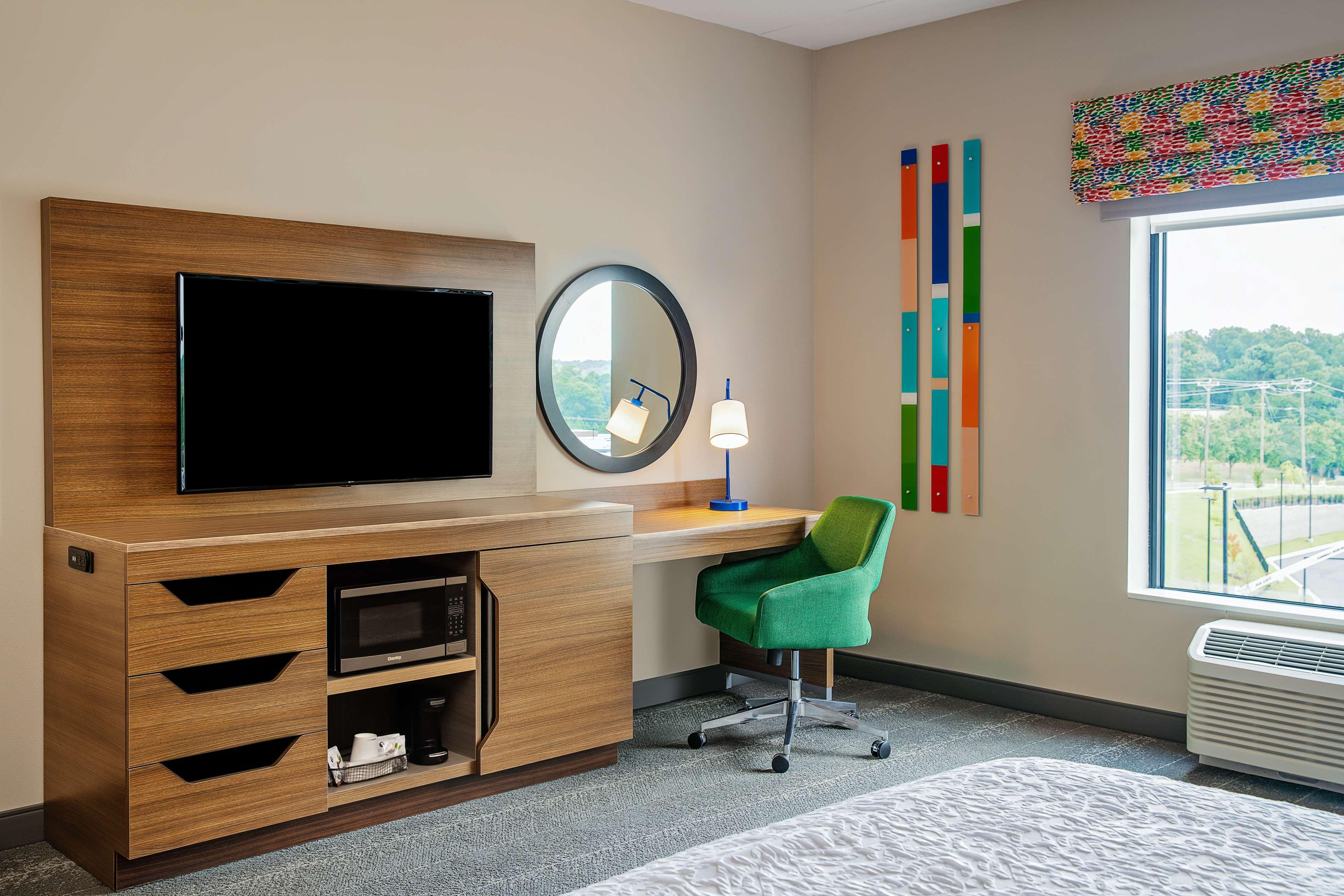 Hampton Inn & Suites Raleigh Midtown, Nc Buitenkant foto