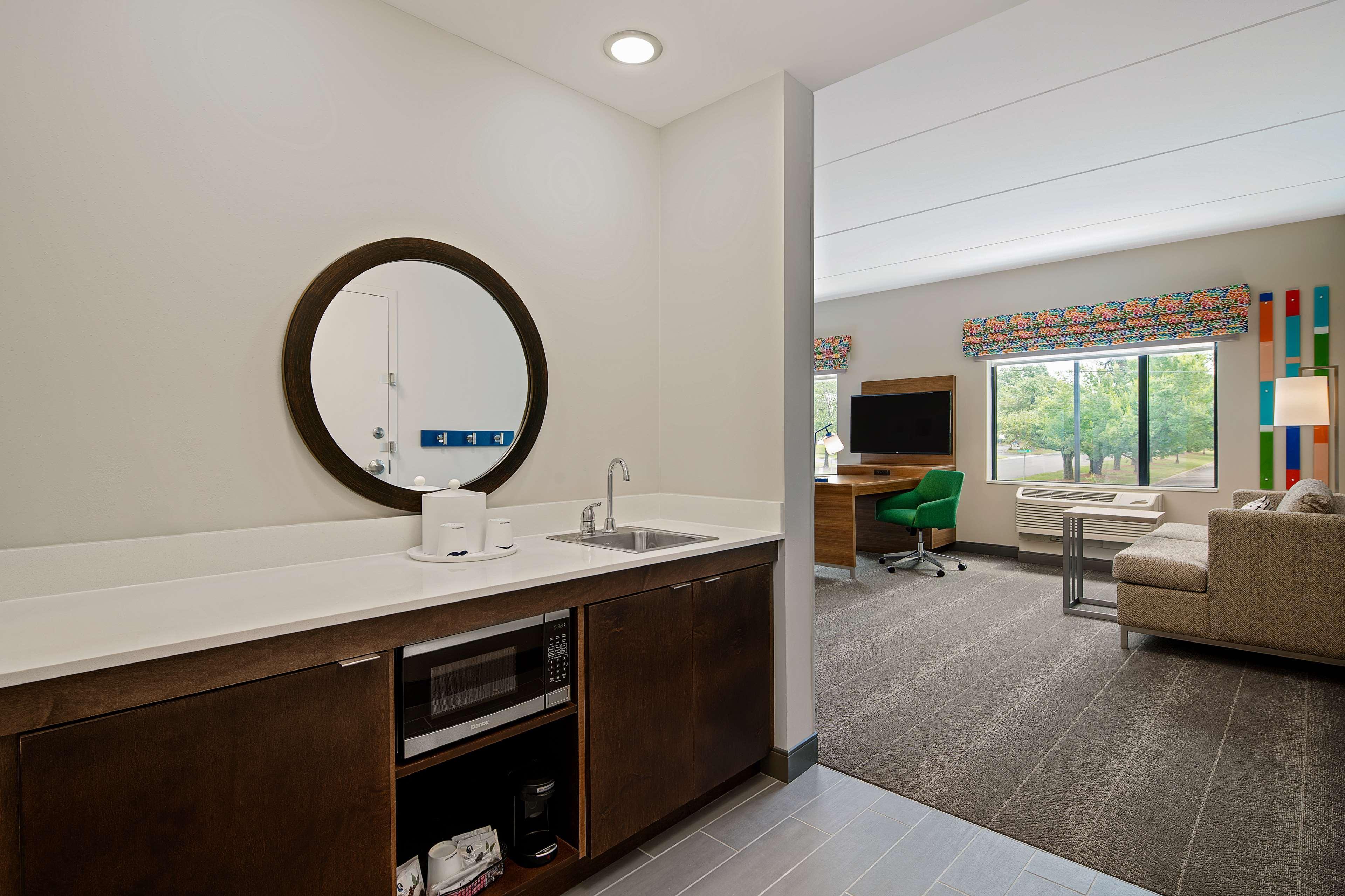 Hampton Inn & Suites Raleigh Midtown, Nc Buitenkant foto