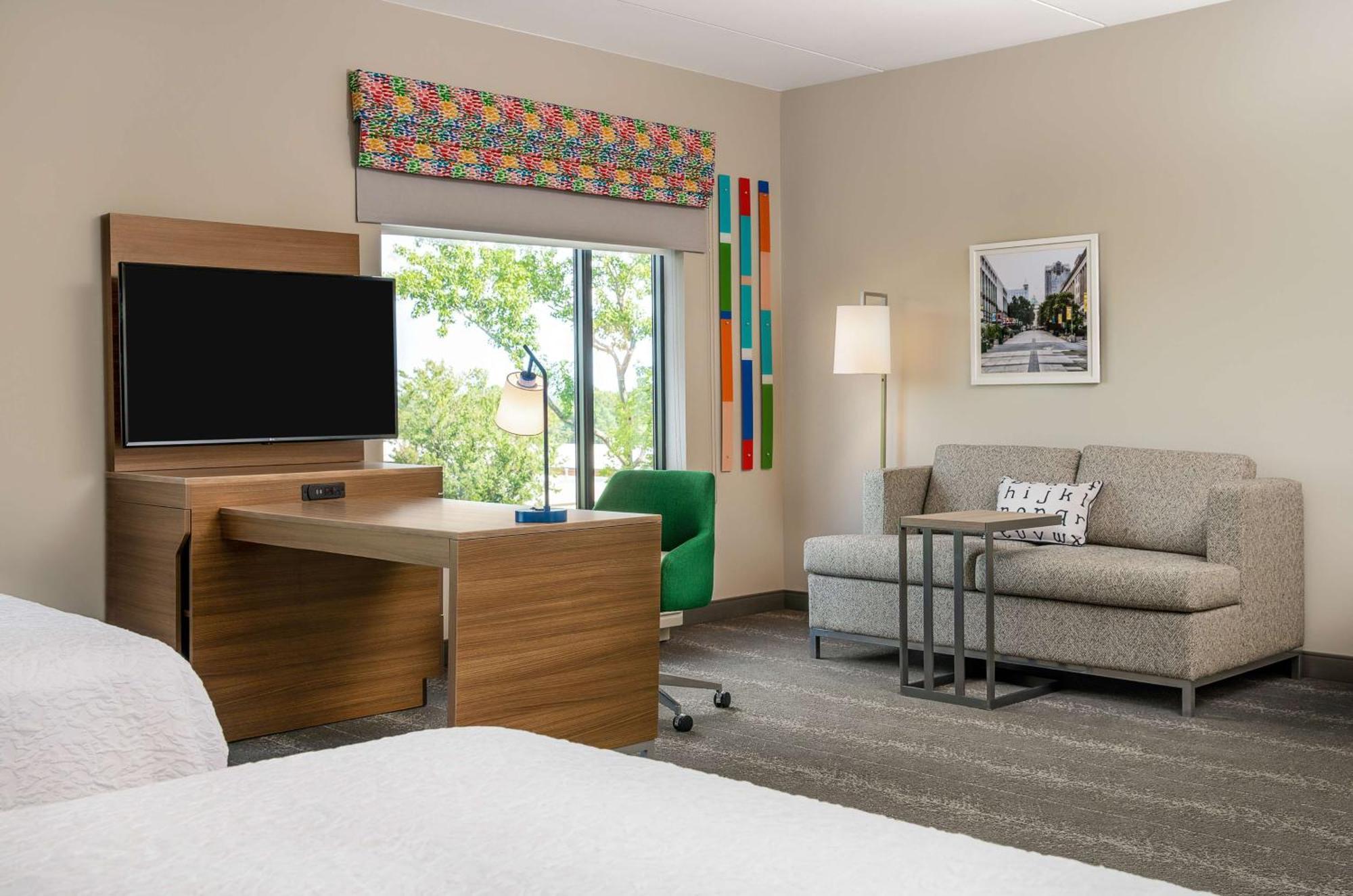 Hampton Inn & Suites Raleigh Midtown, Nc Buitenkant foto