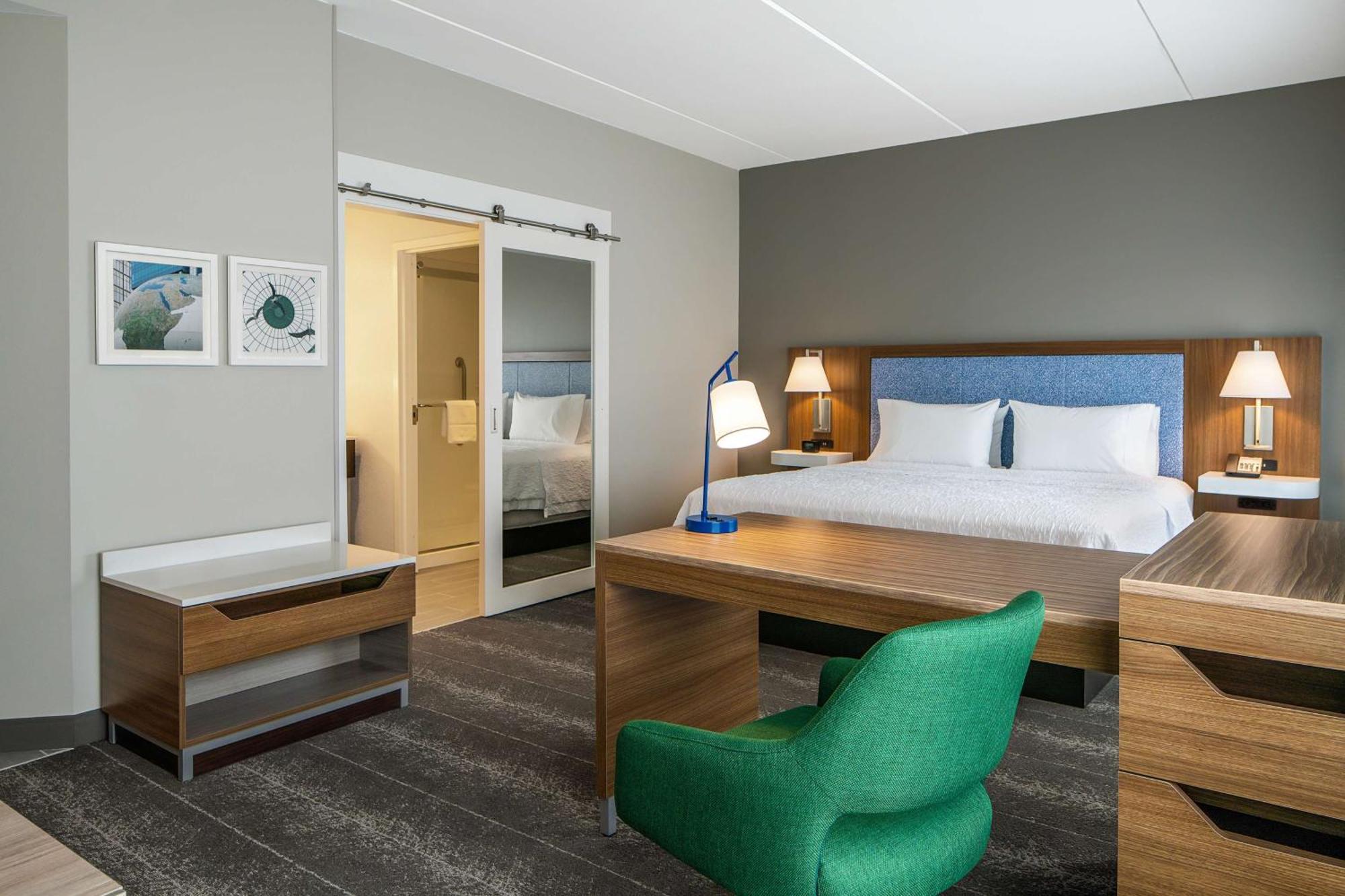Hampton Inn & Suites Raleigh Midtown, Nc Buitenkant foto